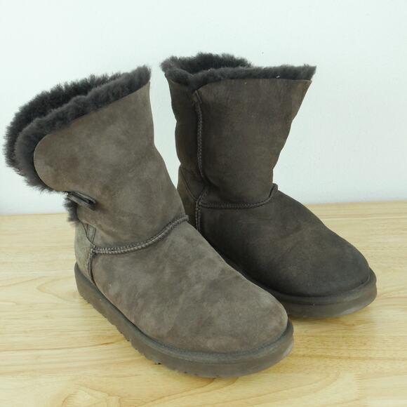 UGG Size 10 Bailey Button II Dark Brown Suede Shearling Foldover Boots Comfort - Picture 3 of 10